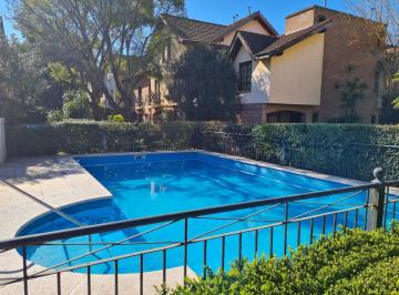 Pileta · PH Tipo Triplex en Venta