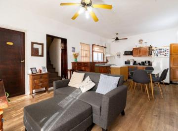 PH · 172m² · 4 Ambientes · 2 Cocheras · Venta PH 4 Ambientes en Vicente Lopez