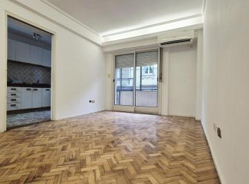 Departamento · 60m² · 3 Ambientes · 1 Cochera · Alquiler Departamento 3 Ambientes con Cochera Cubierta y Patio Caballito