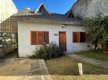 Casa · 100m² · 3 Ambientes · 1 Cochera · Alquiler Casa 3 Ambientes, San Antonio de Padua