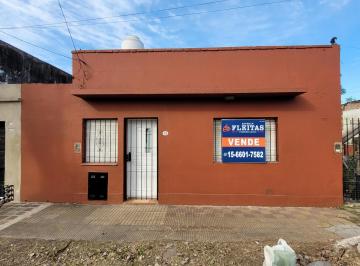 PH · 59m² · 3 Ambientes · PH en Venta 3 Ambientes Castelar Norte Apto Credito.