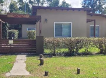 Quinta vacacional · 138m² · 5 Ambientes · 2 Cocheras · Cabañas de Bosque Maranatha