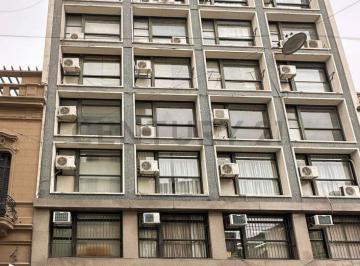 Oficina comercial · 141m² · 3 Ambientes · Venta Oficina San Telmo 140 M²!
