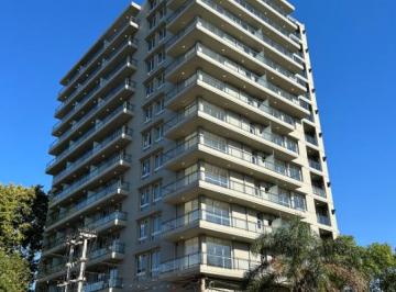 Departamento de 3 ambientes, Granadero Baigorria · Dueño Vende Piso 9 Dos Dorm. Al Frente