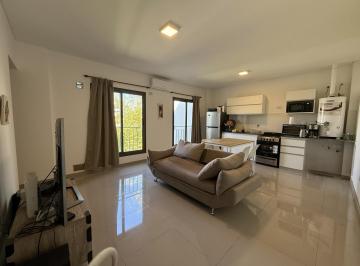 Departamento · 72m² · 3 Ambientes · 1 Cochera · 2 Hab/baño/cochera/ascensor