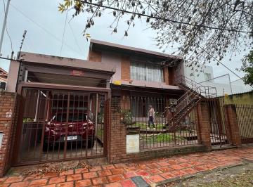 Casa de 5 ambientes, Rosario · J. C. paz 2046