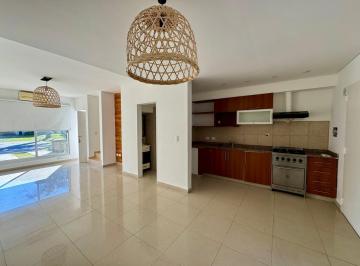 Departamento · 70m² · 3 Ambientes · 1 Cochera · Casa en Altos de Hudson II