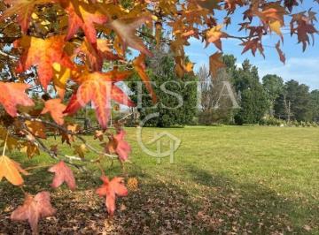 Terreno · 1035m² · Terreno Lote en Venta en Los Alcanfores, Pilar, G. B. a. Zona Norte