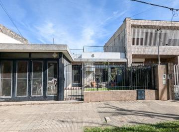 Casa en venta de 3 dormitorios con patio, parrilla y cochera - Rosario, Jorge Cura · Dean Funes 2700 - Casa en Venta de 3 Dorm. con Patio, Parrilla y Cochera - Rosario, Jorge Cura