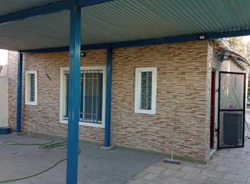 Casa de 3 ambientes, La Plata · Casa en Venta