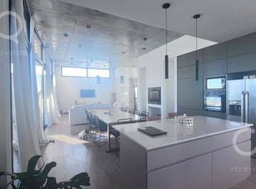 Casa · 200m² · 5 Ambientes · 2 Cocheras · Venta Apto Crédito Casa Al Lago San Sebastián Área 5
