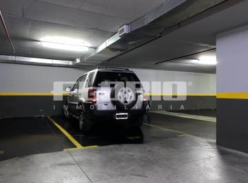 Garage · 15m² · Excelente Cochera Cubierta y Baulera en Florida