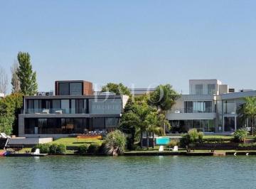 Terreno · 947m² · Terreno Lote en Venta en Nordelta, Tigre, G. B. a. Zona Norte