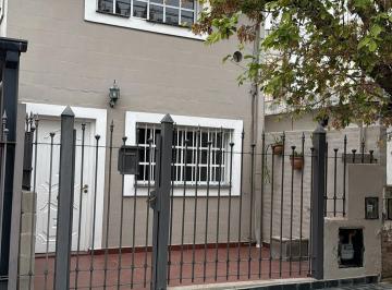 Casa , Córdoba · Alquiler 80 m² 2 Pisos