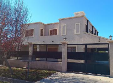 Frente · Casa en B° Don David, Vistalba Venta / Permuta