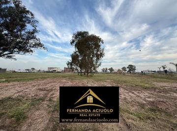 Terreno · 715m² · Lotes en Venta en Lagos de Canning 2