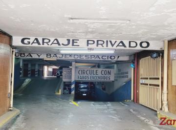 Garage · 12m² · 1 Cochera · Cochera en El Once Venta