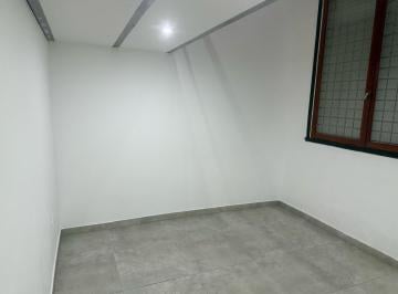 PH de 2 ambientes, San Telmo · PH Reciclado Estilo Loft con Patio – San Telmo