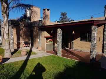 Casa · 150m² · 4 Ambientes · 1 Cochera · Casa en Venta Muy Cerca del Río Anisacate – Villa Los Aromos