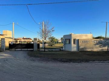 Casa · 190m² · 4 Ambientes · 1 Cochera · Venta Casa 2 Dorm. con Cochera en Unquillo