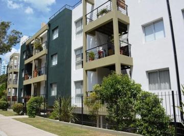 Departamento · 43m² · 2 Ambientes · 1 Cochera · Venta Departamento 2 Amb 1er Piso Edif. Patagonia 2 Centro Pinamar