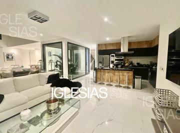 Casa · 310m² · 6 Ambientes · Casa en Alquiler Al Lago en Virazón, Nordelta.