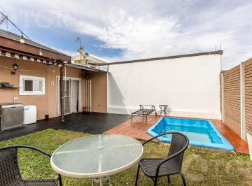 Casa · 75m² · 3 Ambientes · 1 Cochera · Venta Casa en Altos de Podesta - Pablo Podesta