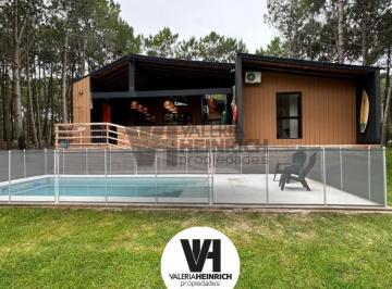 Casa · 280m² · 5 Ambientes · Venta Casa en Villarobles. Cerca Pinamar y Costa Esmeralda. con Salida Al Mar. 6 Dorm.