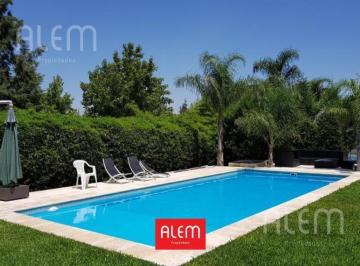 Casa · 225m² · 6 Ambientes · Quintas del Sol | 3 Dorm. | Muy Lindo Parque