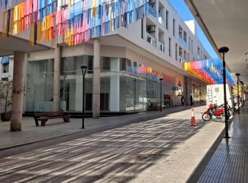 Local comercial , Villa Carlos Paz · Local en Alquiler. Paseo Quattro, Villa Carlos Paz