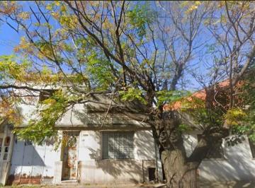 Casa de 4 ambientes, Lanús · Alquiler de Casa Uso Comercial - Lanús Este