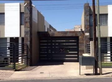 Casa de 4 ambientes, Córdoba · Alquiler Duplex 3 Dorm. Bº Quebrada de Las Rosas
