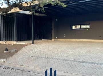 Foto · Casa en Alquiler a Estrenar en Patagonia Home Barrio Villa Warcalde