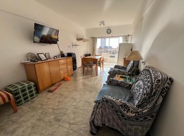 Departamento · 52m² · 2 Ambientes · Departamento 2 Ambientes con Balcón en Venta en Zona 1 Miramar