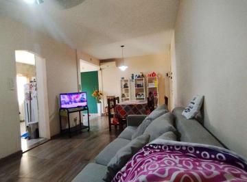Departamento · 55m² · 3 Ambientes · 1 Cochera · Venta Departamento 3 Ambientes con Patio, Claypole