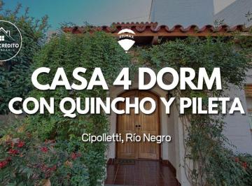 Casa · 285m² · 12 Ambientes · 2 Cocheras · Casa 4 Dorm con Quincho y Pileta Climatizada