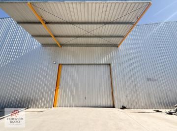 Bodega-Galpón · 1000m² · 1 Ambiente · Nave Industrial en Alquiler