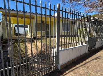 Casa de 3 ambientes, Villa Carlos Paz · Julieta Menna Inmobiliaria Alquila Anual