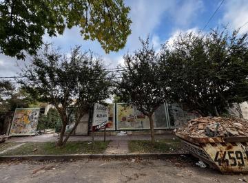 Terreno , Morón · Lote de Terreno en Castelar