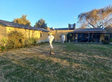 Casa de 12 ambientes, Malagueño · Casa en Venta – Valle del Golf Country