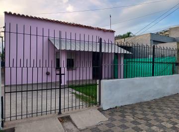 Casa de 2 ambientes, Esteban Echeverría · Casa 2 Ambientes con Jardin - Alquiler - Monte Grande