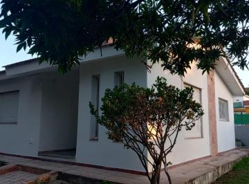 Casa · 55m² · 3 Ambientes · 1 Cochera · Casa en Venta en Villa Carlos Paz. 2 Dorm.