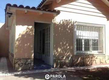 Casa de 6 ambientes, Merlo · Casa + Departamento Sobre Av Eva Peron Libertad