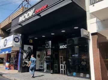 Local comercial · 400m² · Local - Lujan