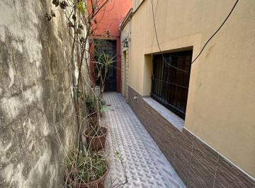 Casa · 80m² · 3 Ambientes · Casa en Venta Pichincha