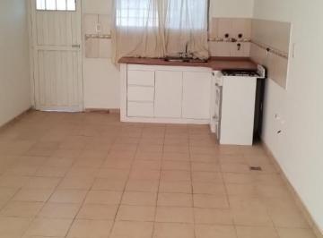 Casa · 120m² · 3 Ambientes · 2 Cocheras · Duplex 2 Dorm. Apto Credito Patio