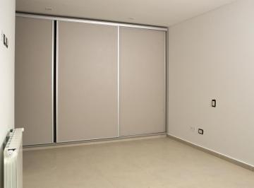 Departamento · 106m² · 4 Ambientes · 1 Cochera · Departamento en Planta Baja con Jardín y 2 Dorm. – Barrio Dalvian