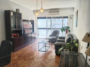Departamento · 77m² · 4 Ambientes · Departamento 4 Ambientes en Venta Av Cabildo Al 200