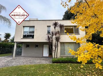 Casa de 4 ambientes, Berazategui · Casa en Venta de 4 Ambientes con Piscina - Fincas de Iraola 2