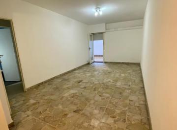 Departamento de 3 ambientes, Balvanera · 3 Ambientes - Planta Baja - 2 Patios - Luminoso